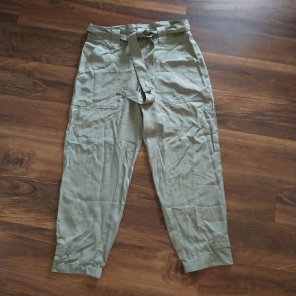 Banana Republic khaki utility pant size 8 NWT - Picture 1 of 2